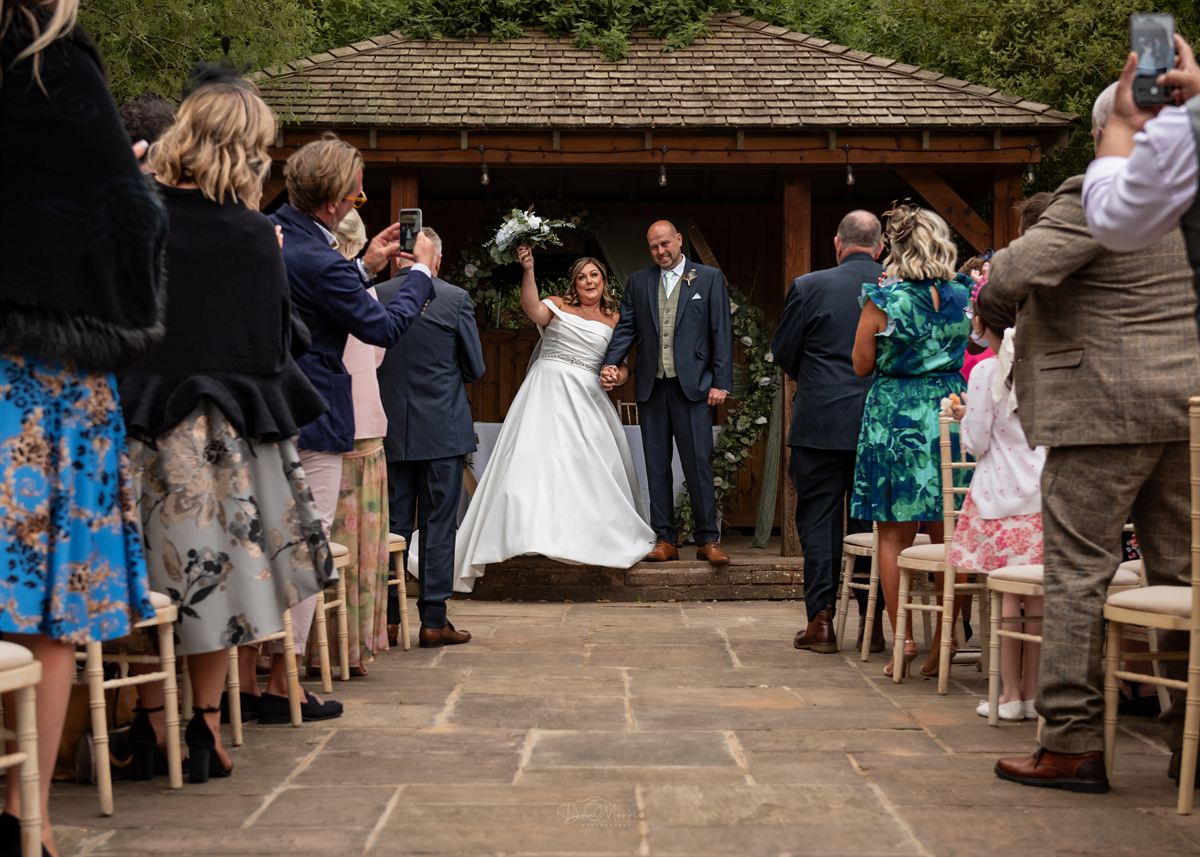 Quiet moment between couple in Staffordshire garden